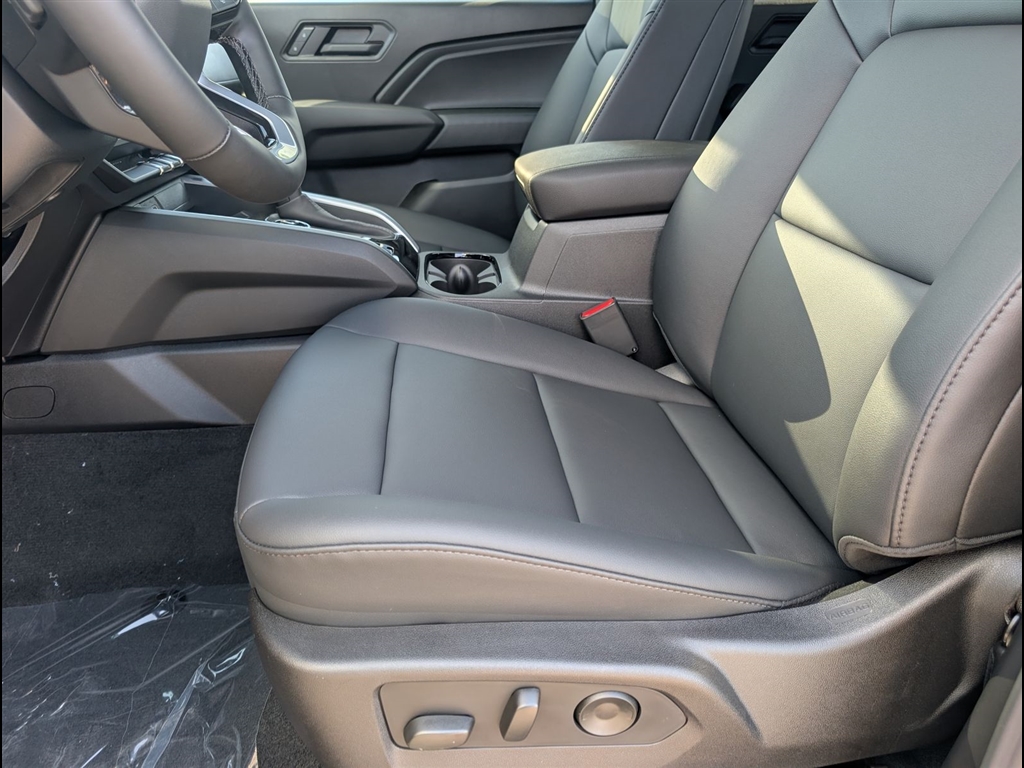 New 2026 Black Chevrolet Trail Boss image 7