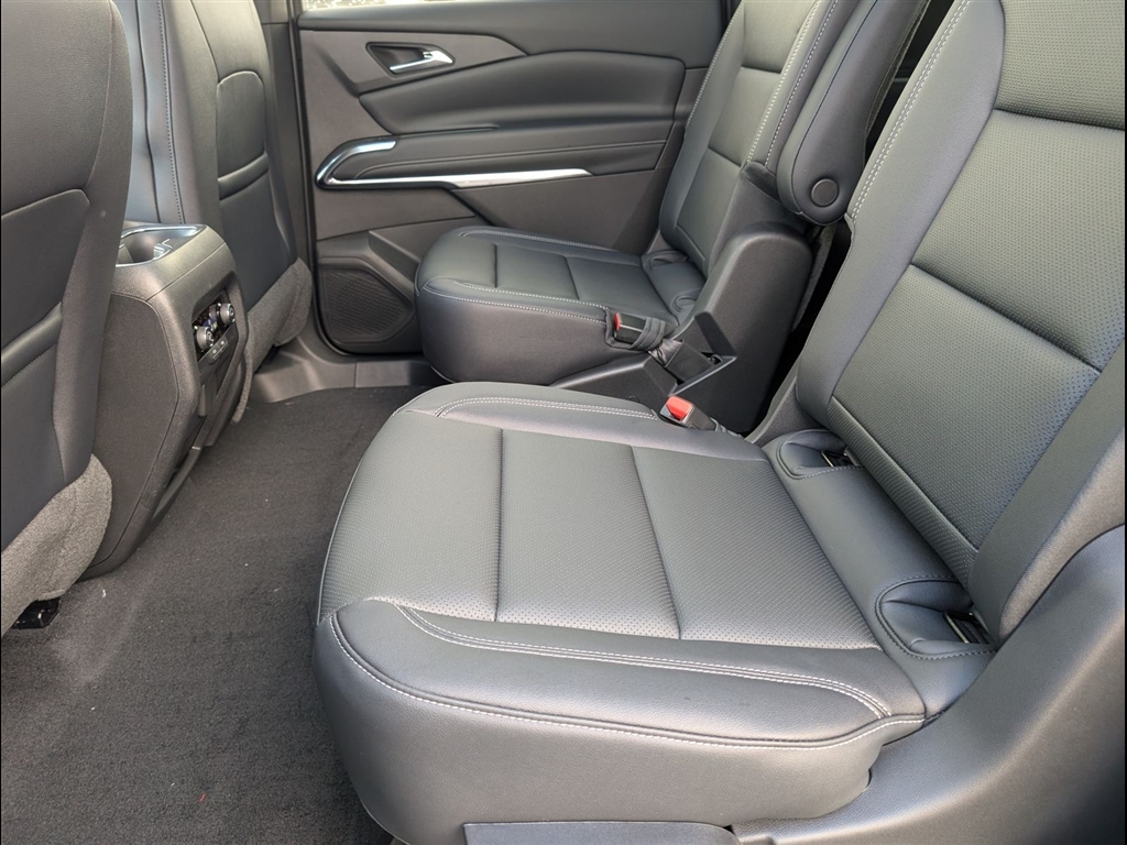 New 2026 Sterling Gray Metallic Chevrolet LT image 7