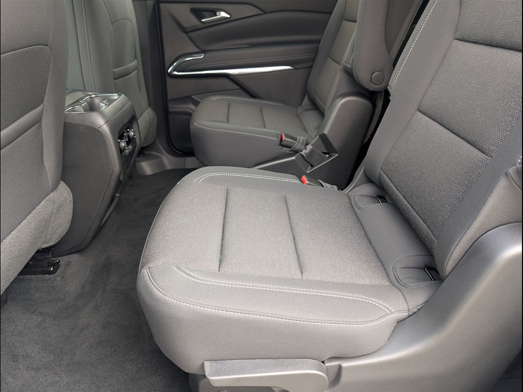 New 2026 Summit White Chevrolet LT image 7