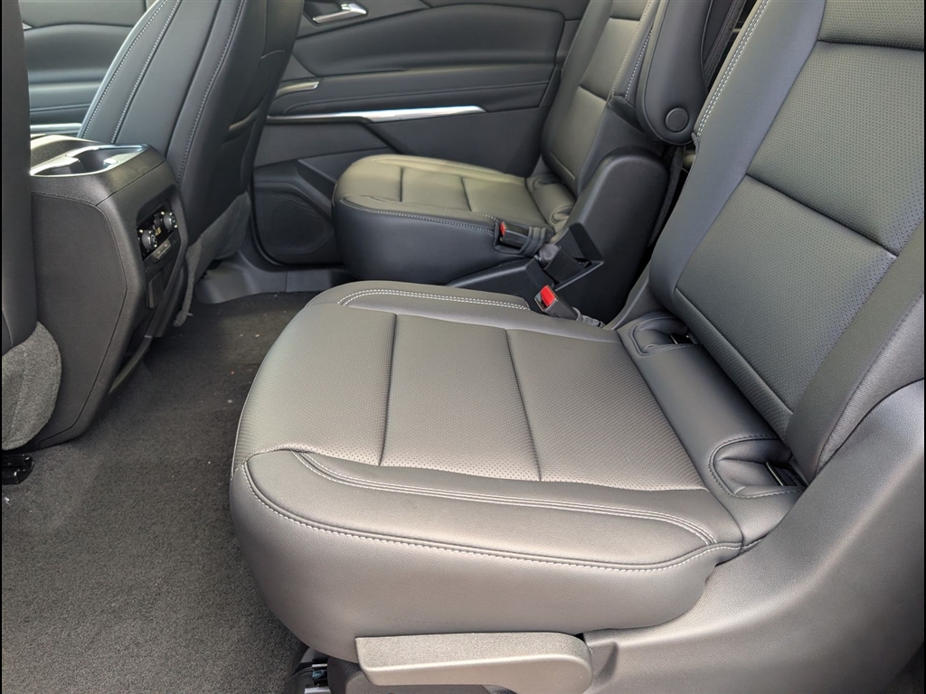 New 2026 Radiant Red Tintcoat Chevrolet LT image 7
