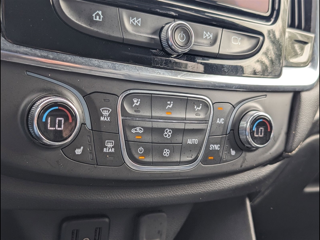 Used 2023 Summit White Chevrolet LT Leather image 7