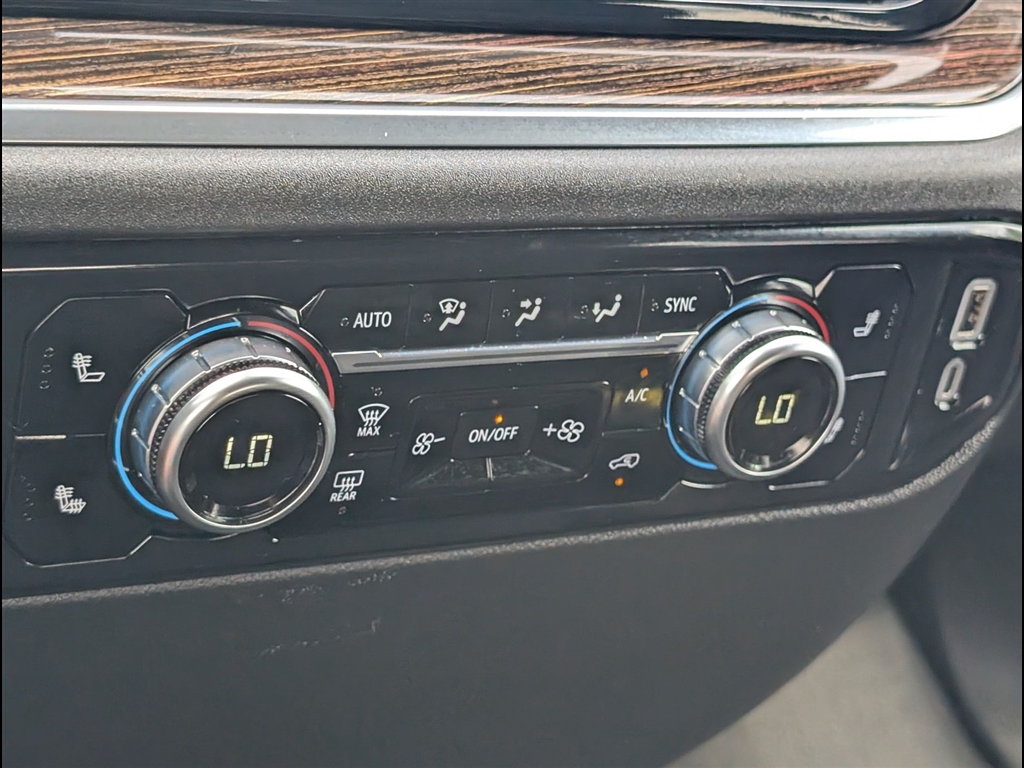 Used 2024 Thunderstorm Gray GMC SLE image 7