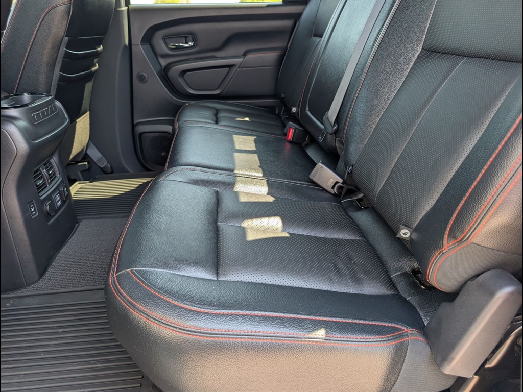Used 2020 Glacier White Nissan PRO-4X image 7