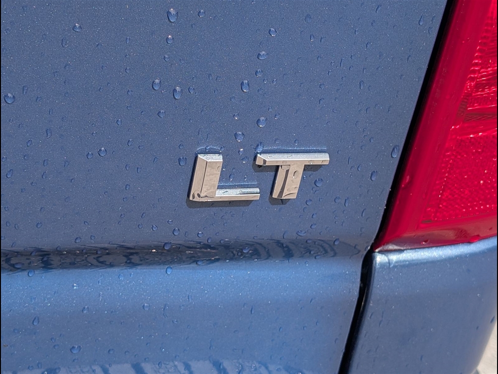 New 2026 Lakeshore Blue Metallic Chevrolet LT image 7