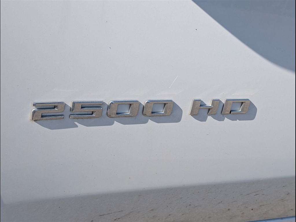 Used 2023 Summit White Chevrolet Custom image 7