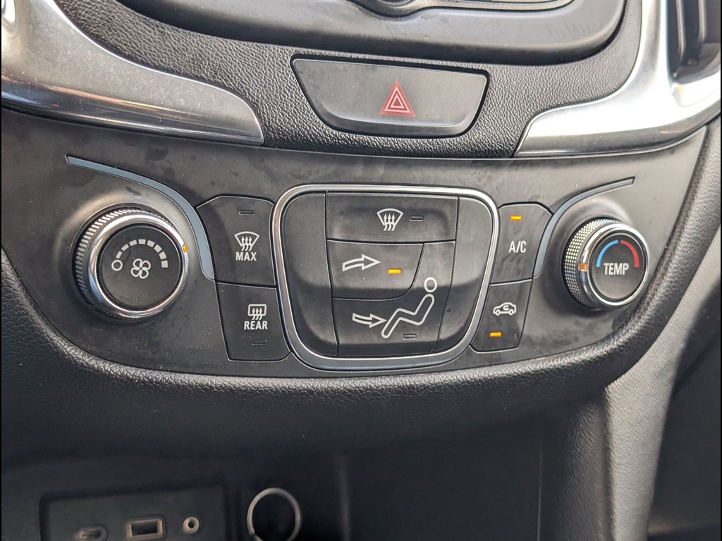 Used 2019 Summit White Chevrolet LT image 7