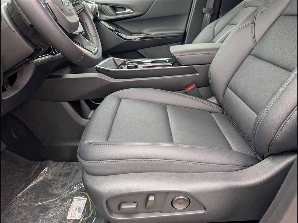 New 2026 Lakeshore Blue Metallic Chevrolet LT image 7