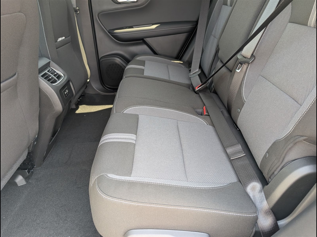 New 2026 Summit White Chevrolet LT image 7