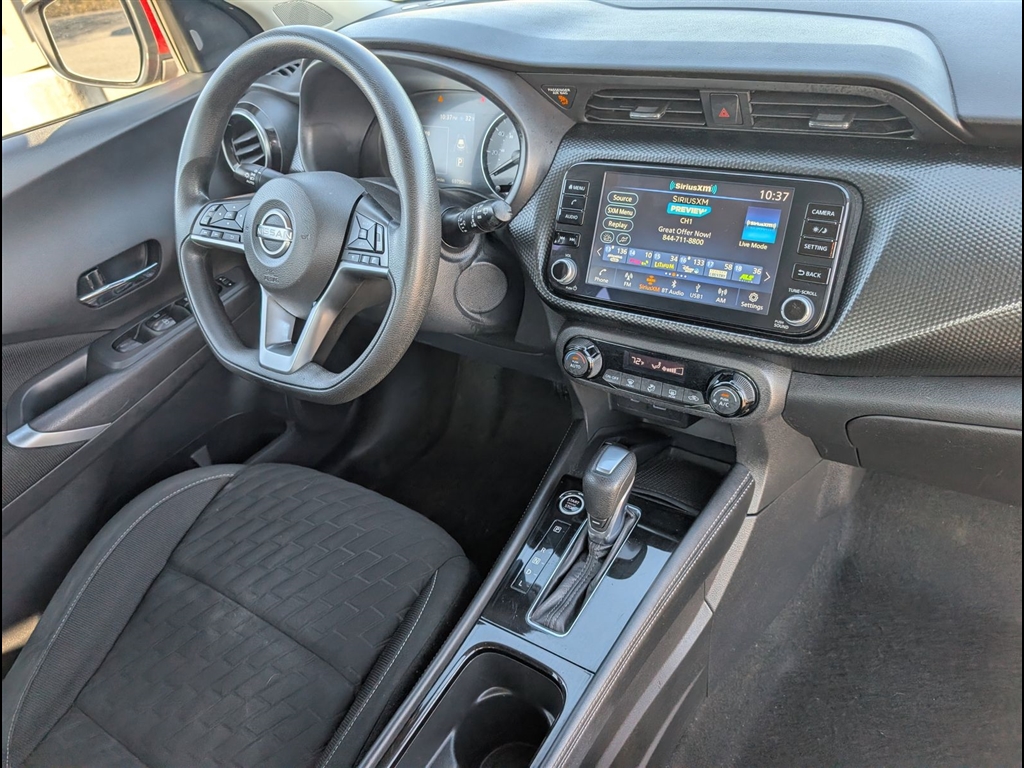 Used 2022 Scarlet Ember Tintcoat Nissan SV image 7