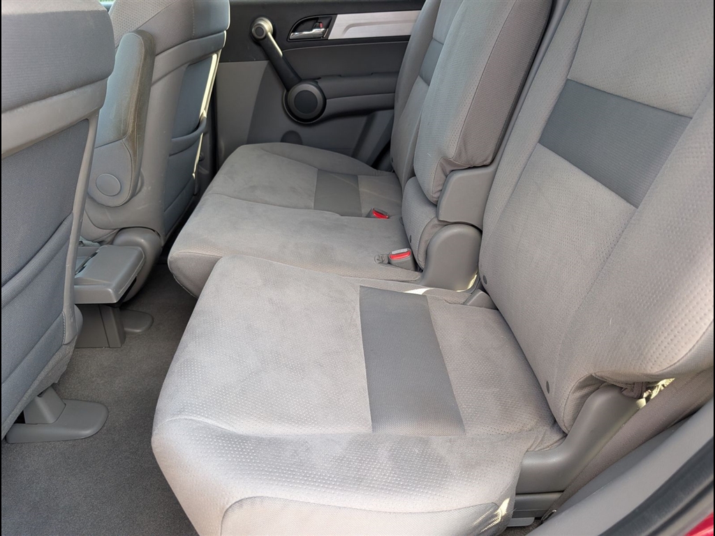 Used 2011 Tango Red Pearl Honda SE image 7