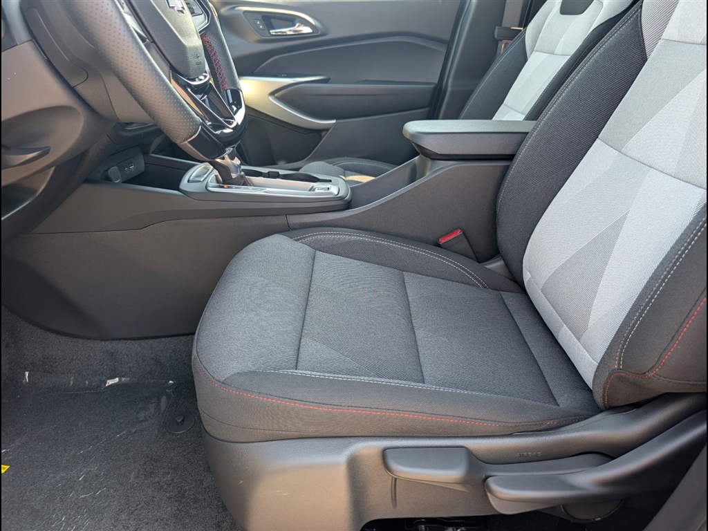 New 2026 Mosaic Black Metallic Chevrolet RS image 7