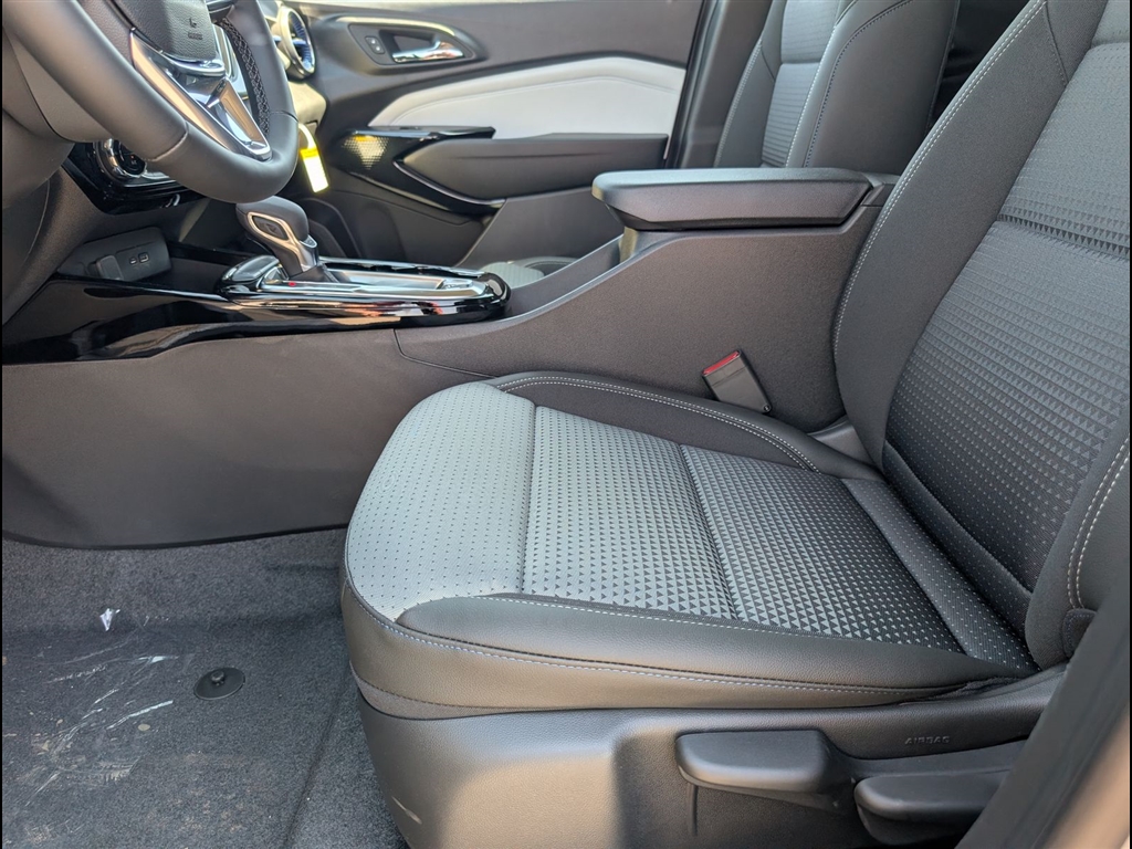 New 2026 Sterling Gray Metallic Chevrolet LT image 7