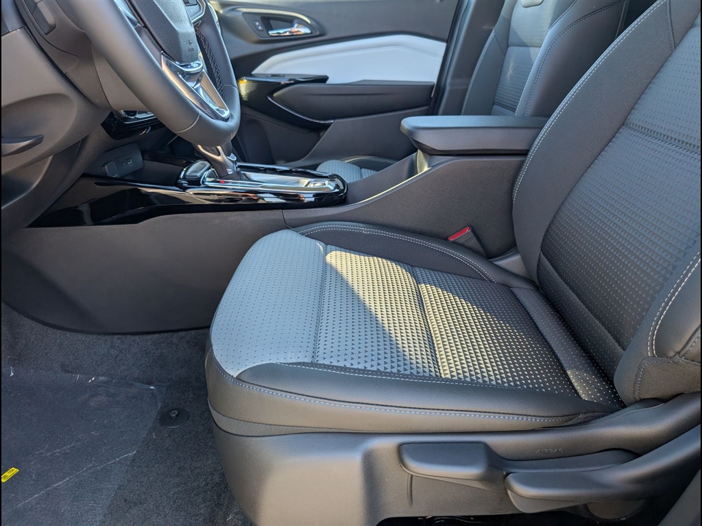 New 2026 Cypress Gray Chevrolet LT image 7