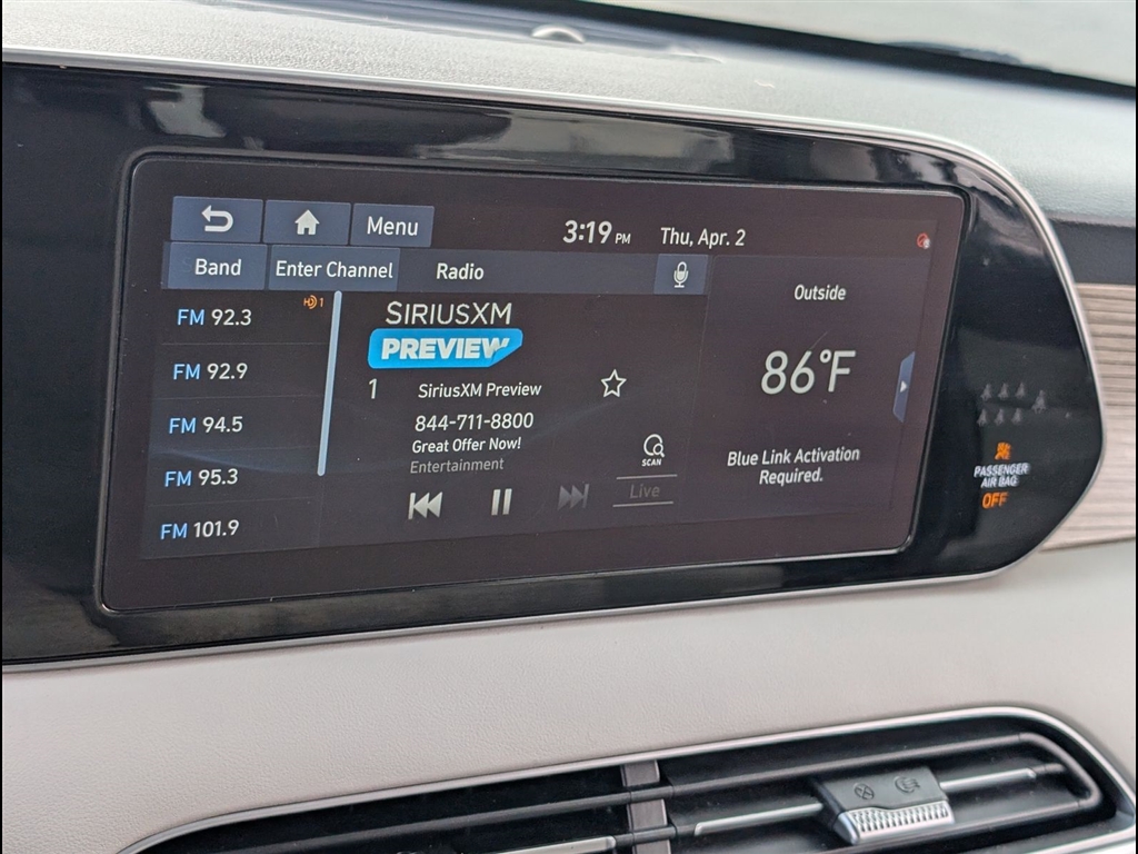 Used 2021 Hyper White Hyundai SEL image 7