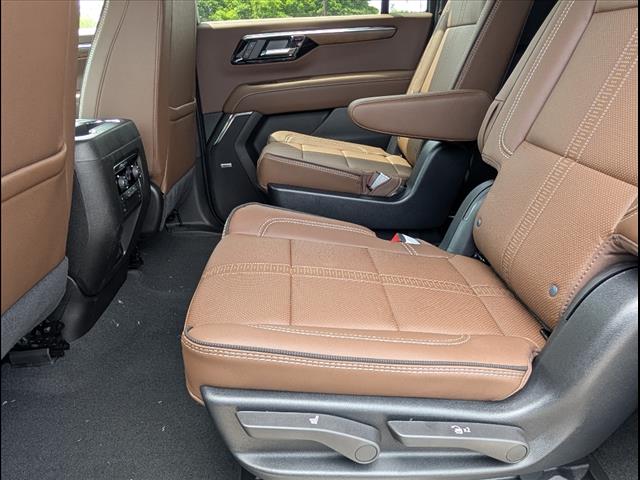 2025 Chevrolet Suburban High Country