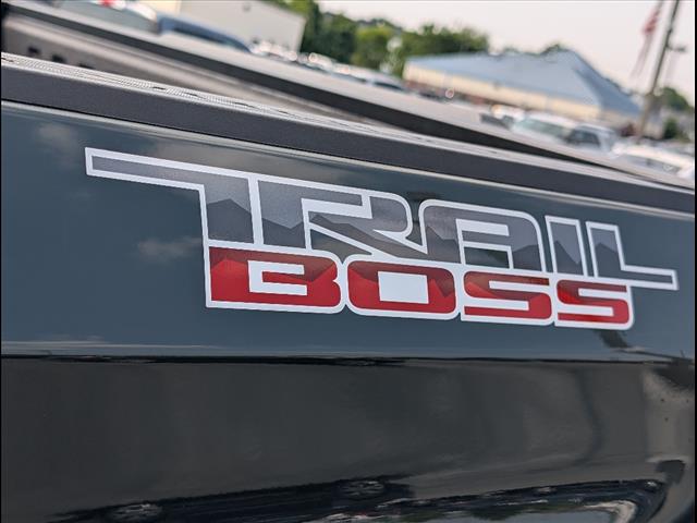 2025 Chevrolet Silverado 1500 Custom Trail Boss