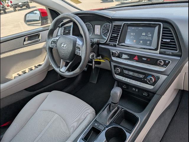 2018 Hyundai SONATA SE