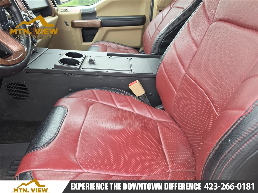 Used 2019 Oxford White Ford XLT image 8