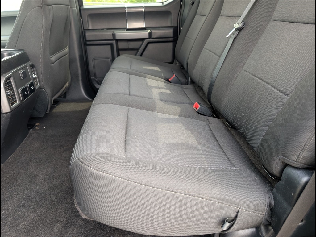 Used 2020 Magnetic Ford XLT image 8