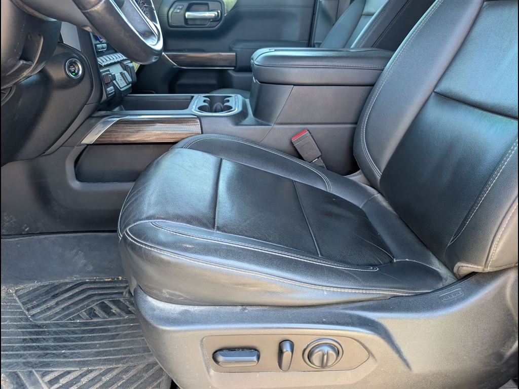 Used 2021 Shadow Gray Metallic Chevrolet LT Trail Boss image 8