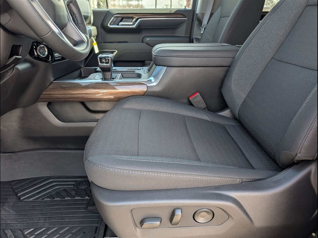 New 2026 Sterling Gray Metallic Chevrolet LT image 8