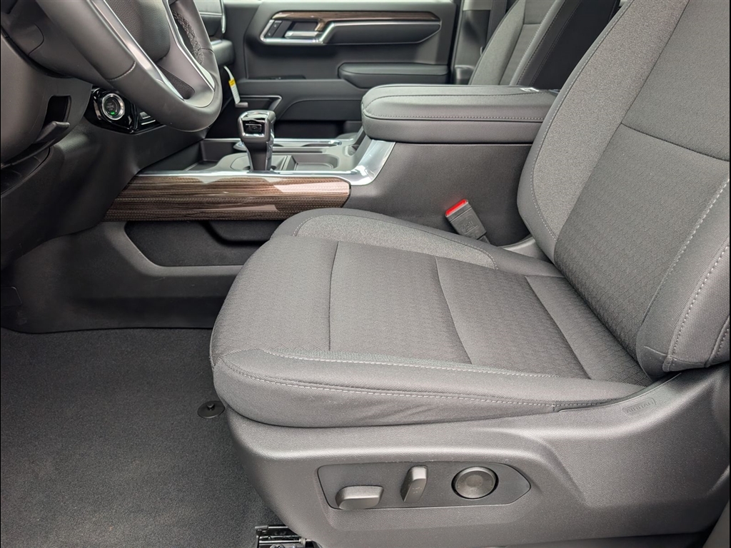 New 2026 Sterling Gray Metallic Chevrolet RST image 8