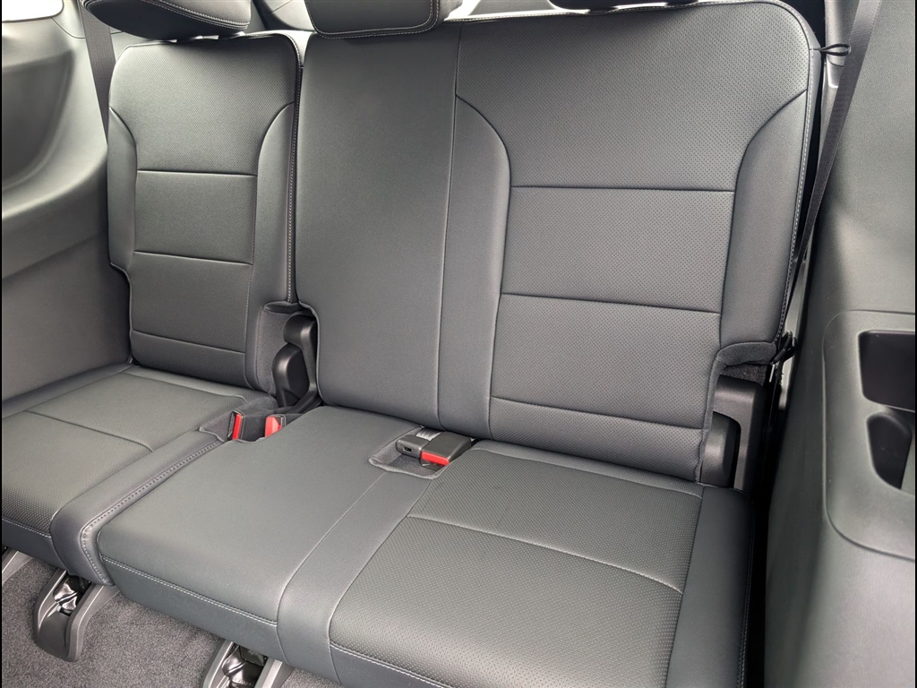 New 2026 Sterling Gray Metallic Chevrolet LT image 8