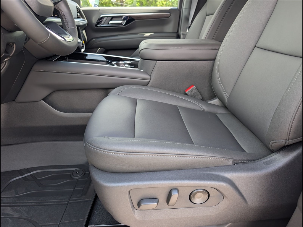 New 2026 Sterling Gray Metallic Chevrolet LT image 8
