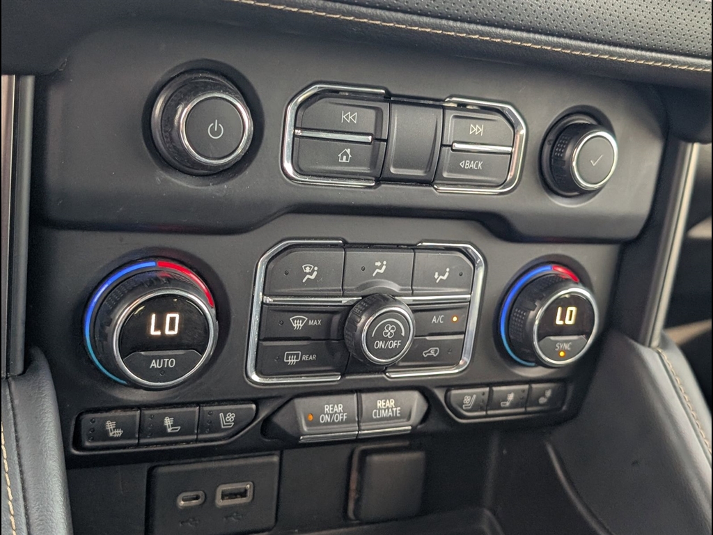 Used 2021 Shadow Gray Metallic Chevrolet Premier image 8