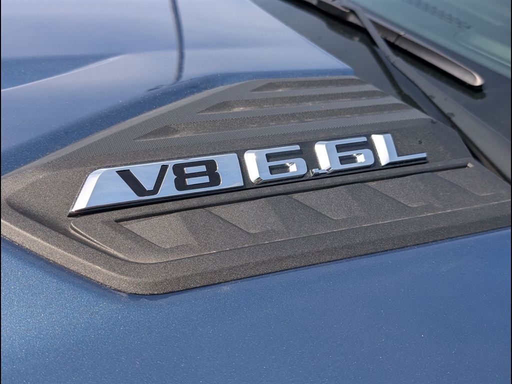 New 2026 Lakeshore Blue Metallic Chevrolet LT image 8