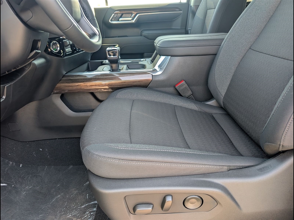 New 2026 Sterling Gray Metallic Chevrolet LT image 8