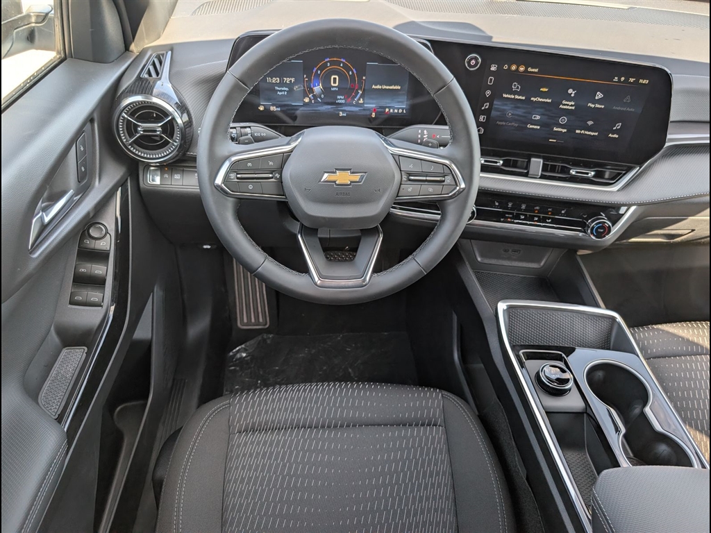 New 2026 Summit White Chevrolet LT image 8