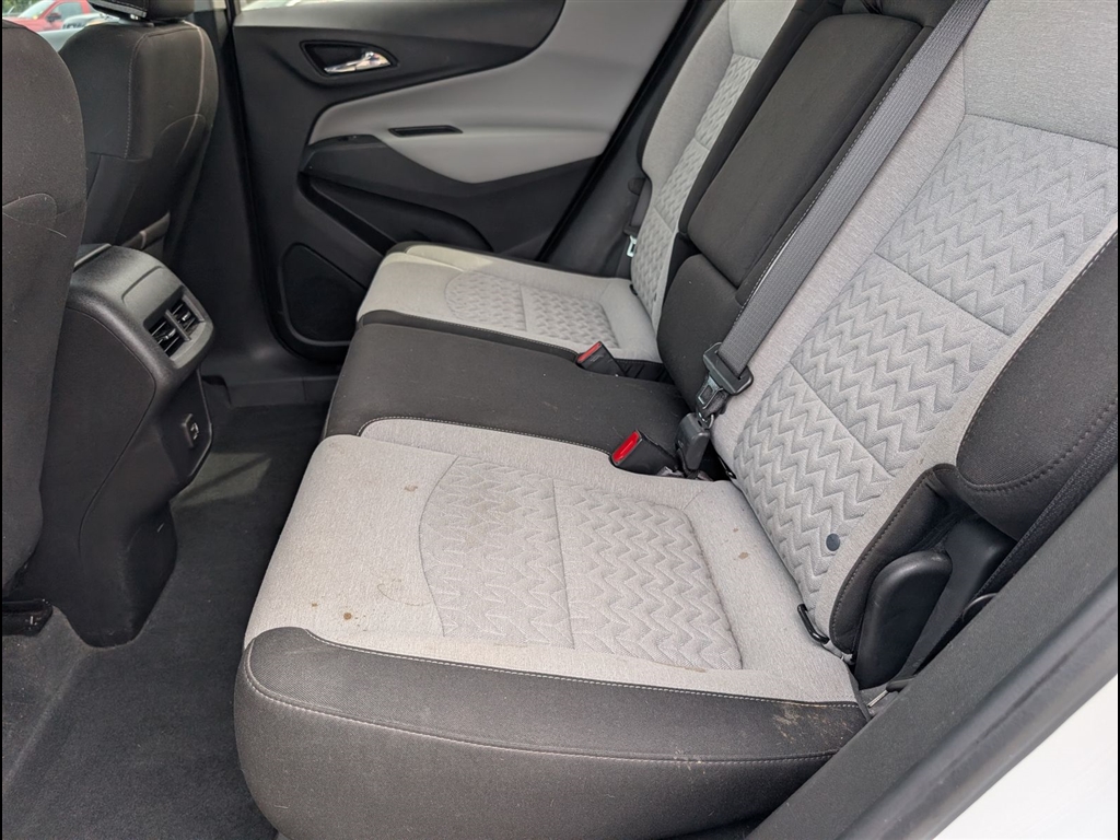 Used 2022 Summit White Chevrolet LT image 8