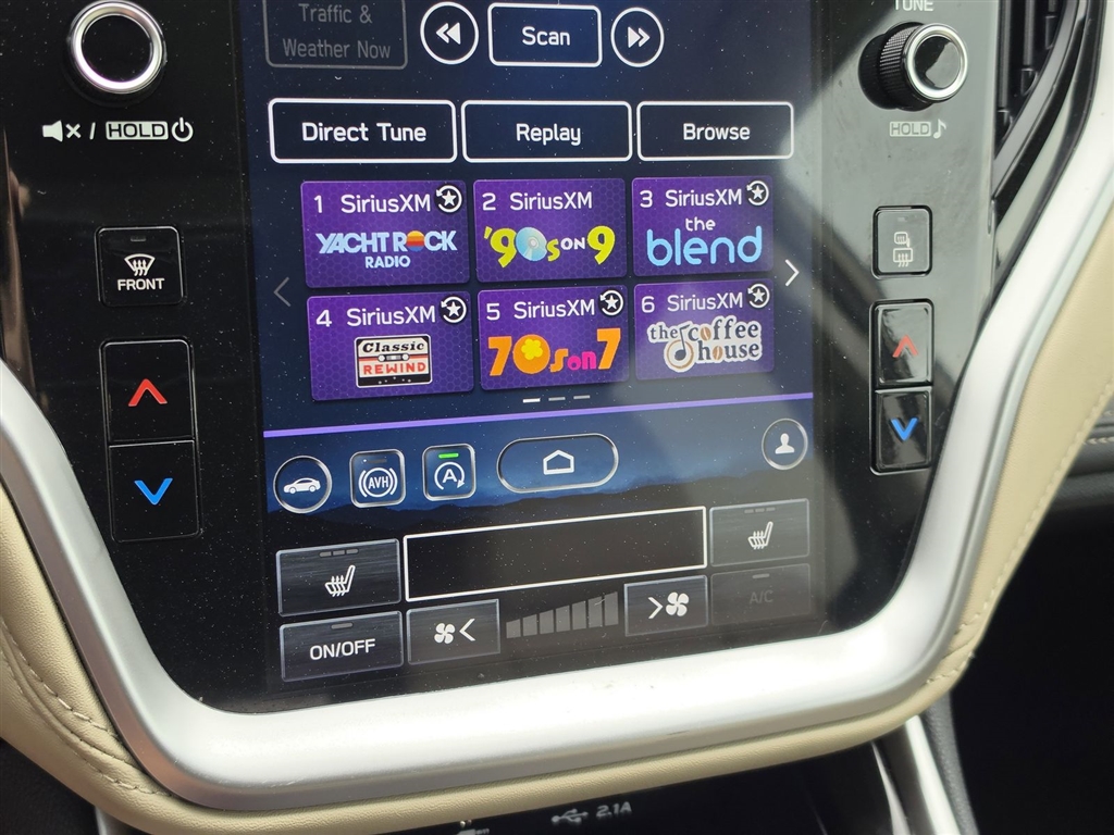 Used 2022 Autumn Green Metallic Subaru Limited image 8