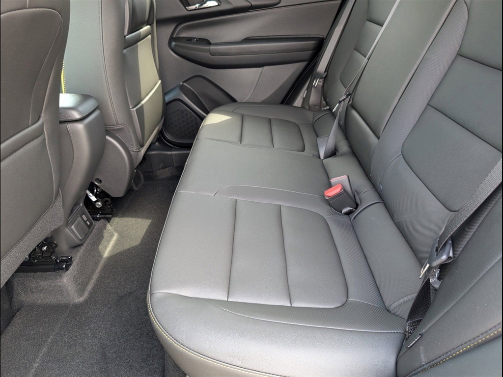 New 2026 Cacti Green Chevrolet ACTIV image 8