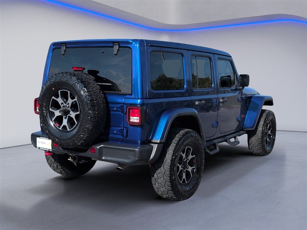 Used 2019 Ocean Blue Metallic Clear Coat Jeep Rubicon image 9