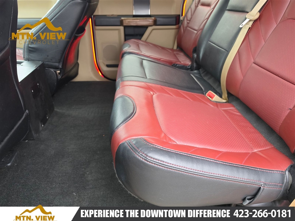 Used 2019 Oxford White Ford XLT image 9