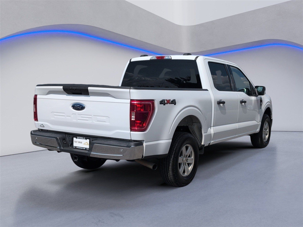 Used 2021 Oxford White Ford XLT image 9