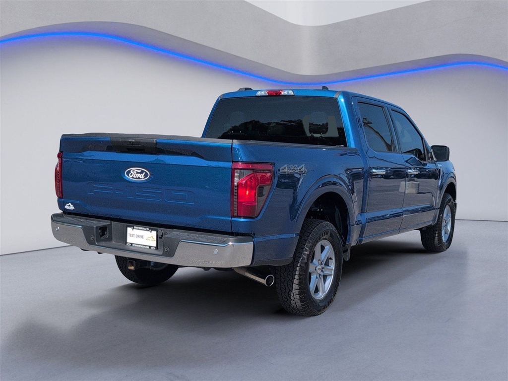 Used 2025 Atlas Blue Ford XLT image 9