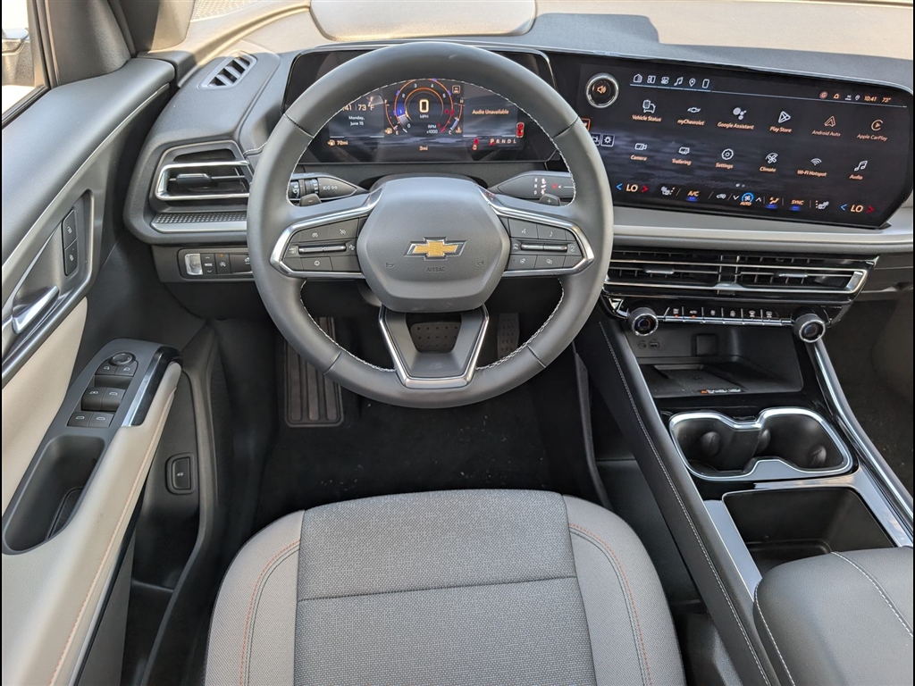 New 2026 Mosaic Black Metallic Chevrolet LT image 9