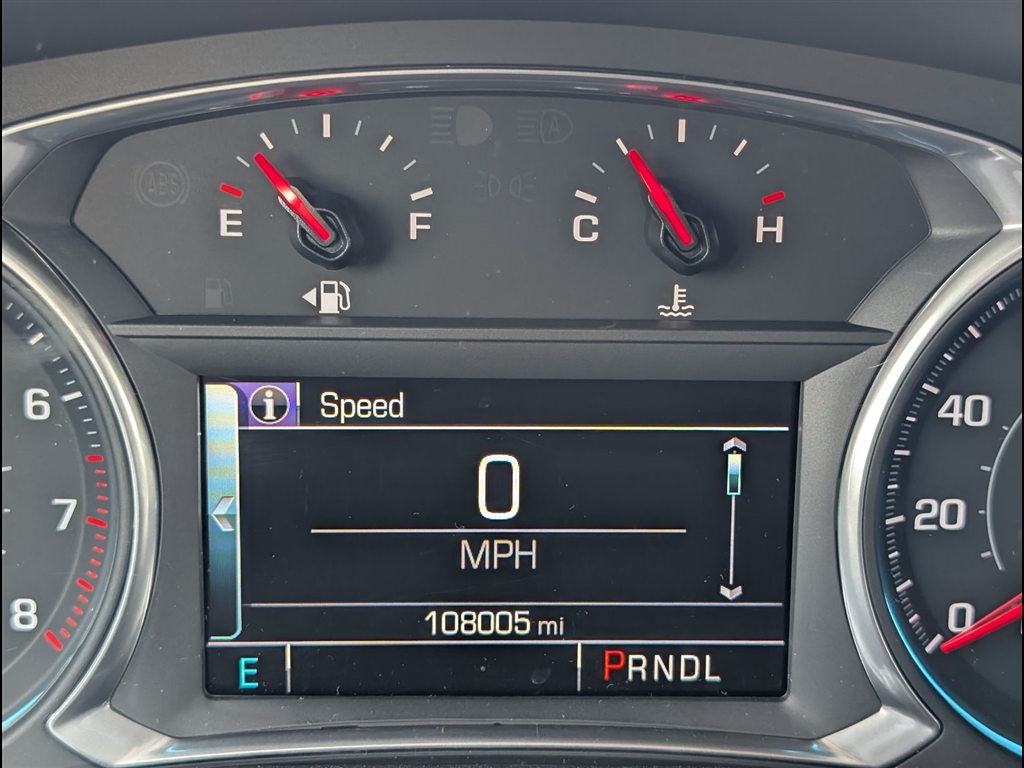 Used 2018 Graphite Metallic Chevrolet LT Cloth image 9