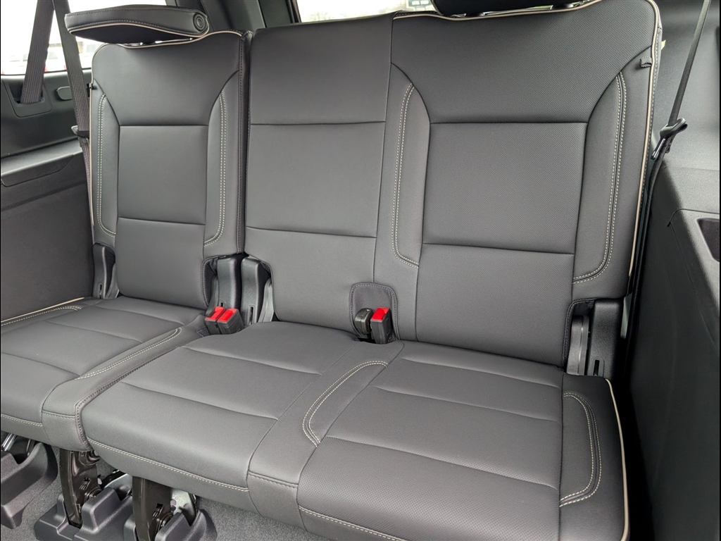 New 2026 Sterling Gray Metallic Chevrolet Premier image 9