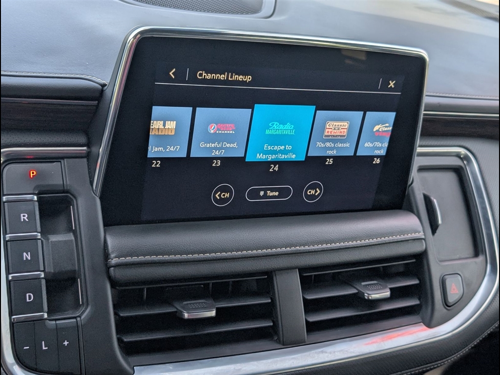 Used 2021 Shadow Gray Metallic Chevrolet Premier image 9