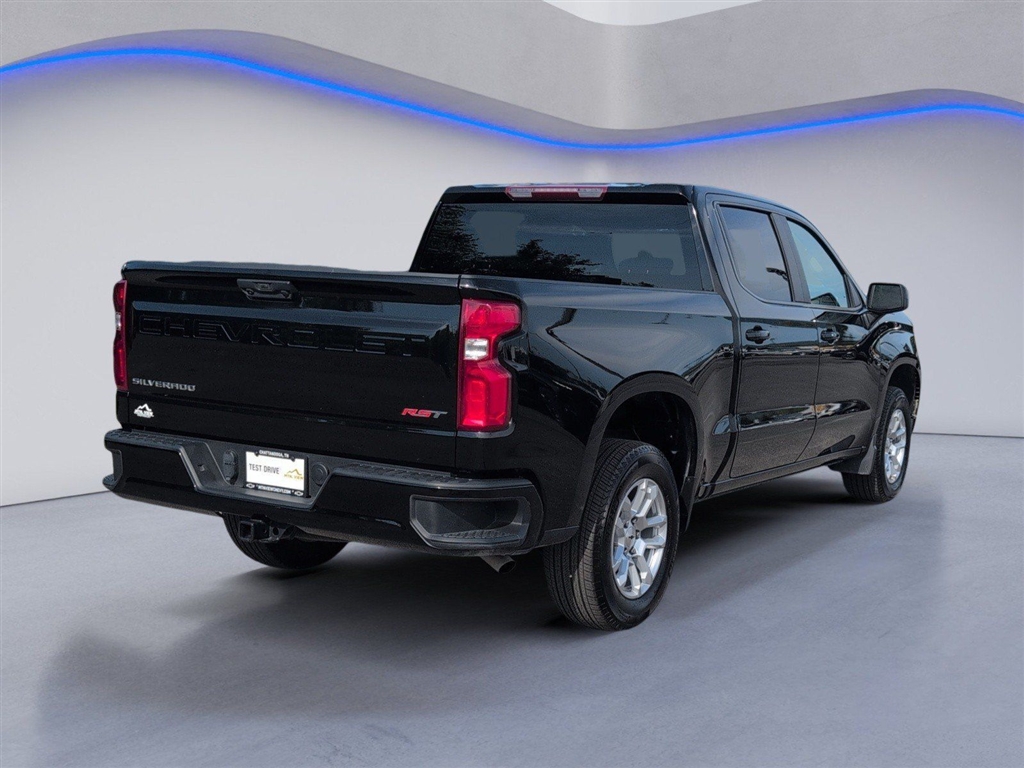 Used 2026 Black Chevrolet RST image 9