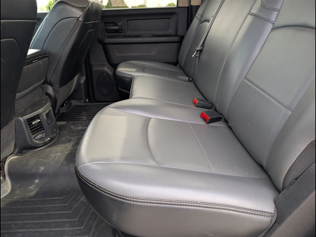 Used 2020 Bright White Clearcoat RAM Tradesman image 9