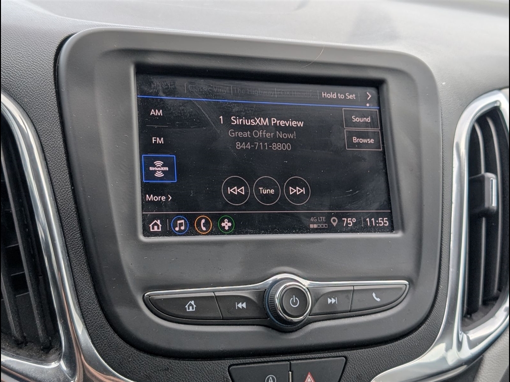 Used 2022 Summit White Chevrolet LT image 9