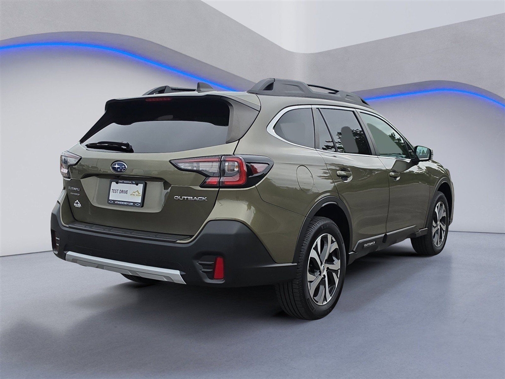 Used 2022 Autumn Green Metallic Subaru Limited image 9