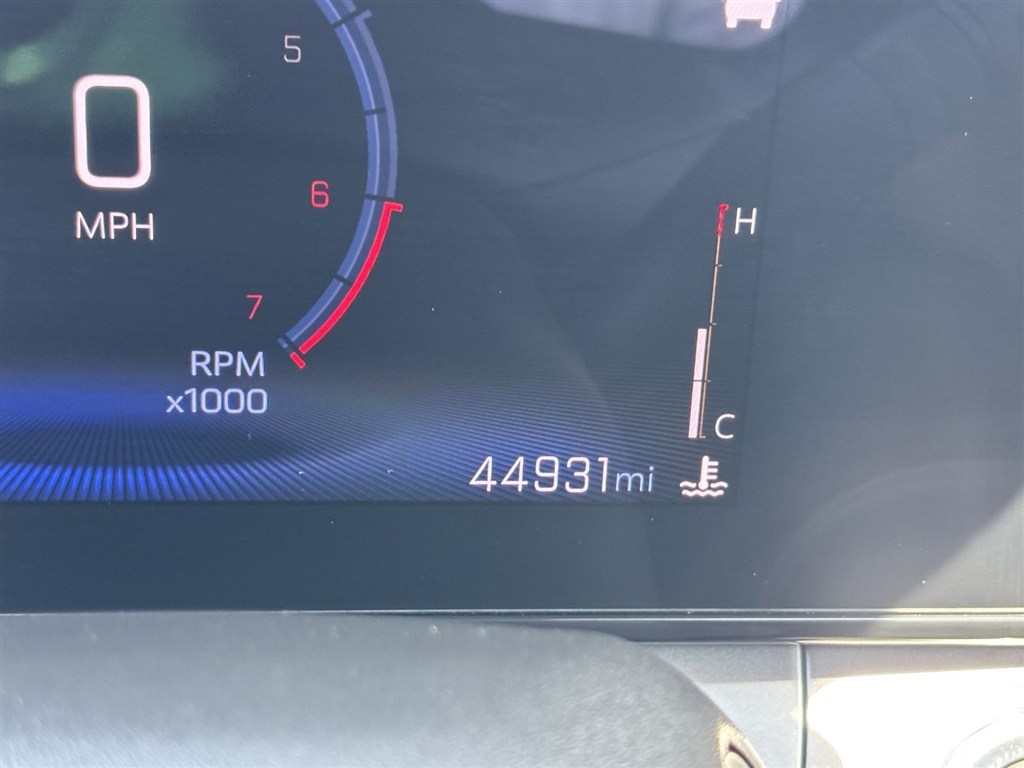Used 2024 Blue Glow Metallic Chevrolet LT image 9