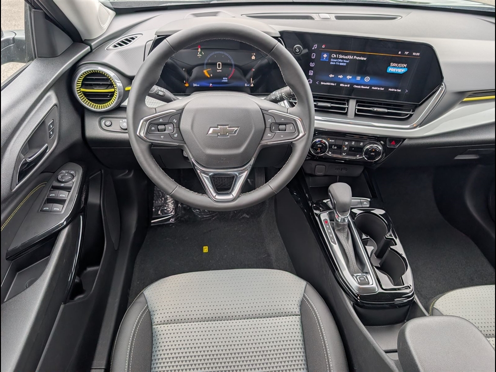 New 2026 Mosaic Black Metallic Chevrolet LT image 9