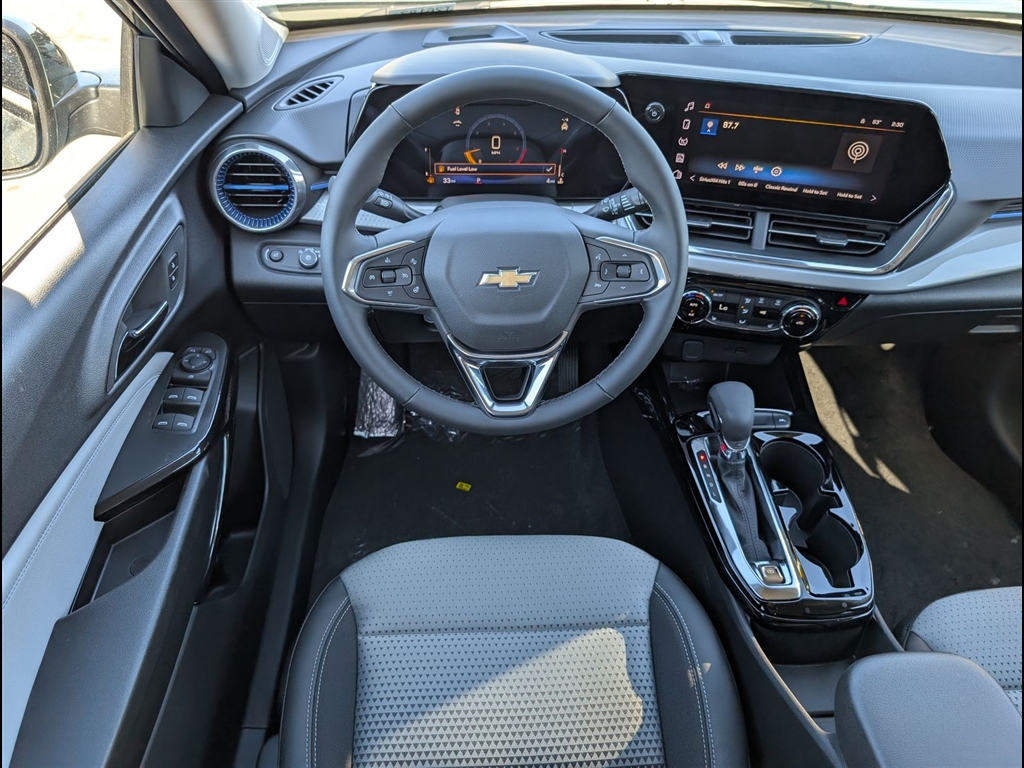 New 2026 Cypress Gray Chevrolet LT image 9